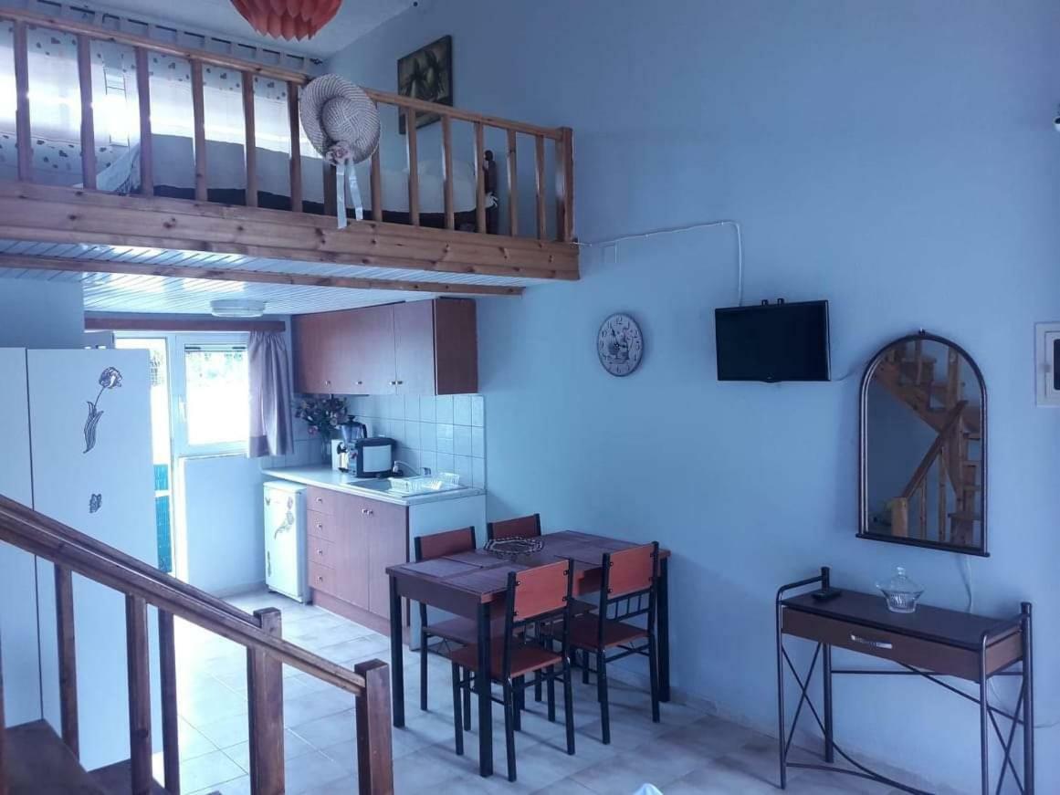 Jenny Studios Pylos Exterior foto